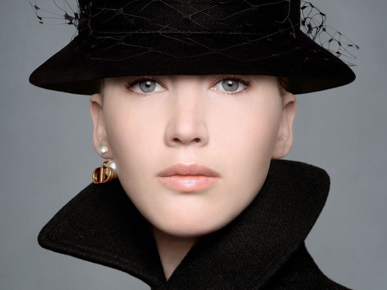 Jennifer Lawrence g rie De La Campagne Dior Fall Collection 2020 jennifer-lawrence-g-rie-de-la-campagne-dior-fall-collection-2020