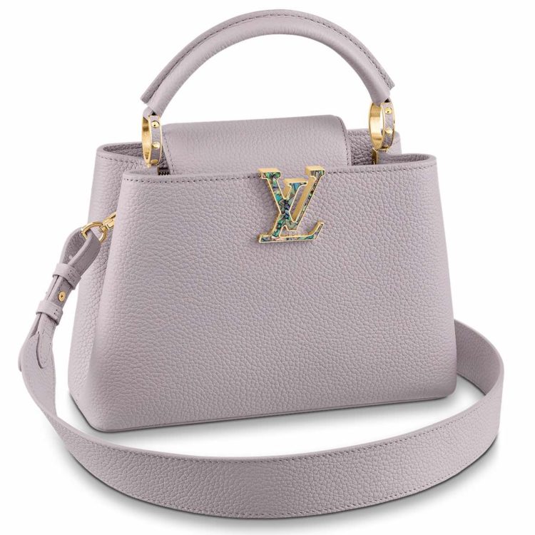 Trois tailles pour l iconique sac Capucines Louis Vuitton